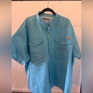Columbia Men's  PFG Light Blue Fishing  Button Down Shirt